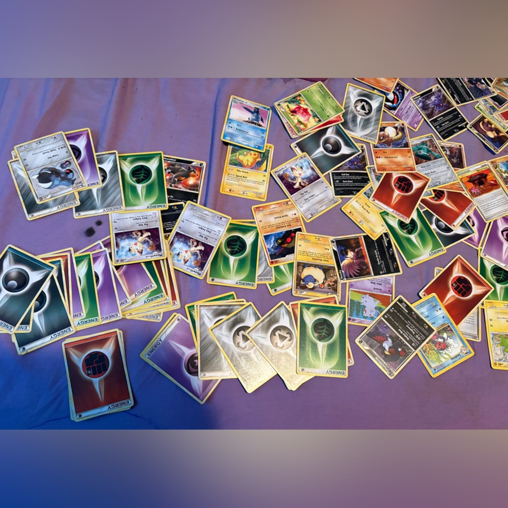 Pokemon Trading Cards - Picture 3 of 4